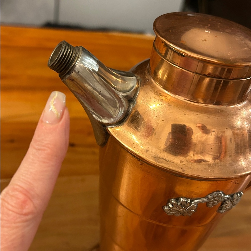 Vintage Venetian Copper Tea or Coffee Pot - Picture 4 of 12